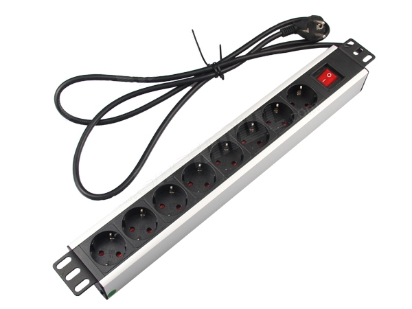 German 8 way 1.5U PDU